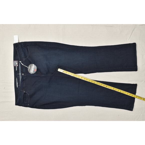 Avenue Denim Virtual Stretch Bootcut Jeans Plus Size 28 Average Dark Wash NEW - Picture 2 of 8
